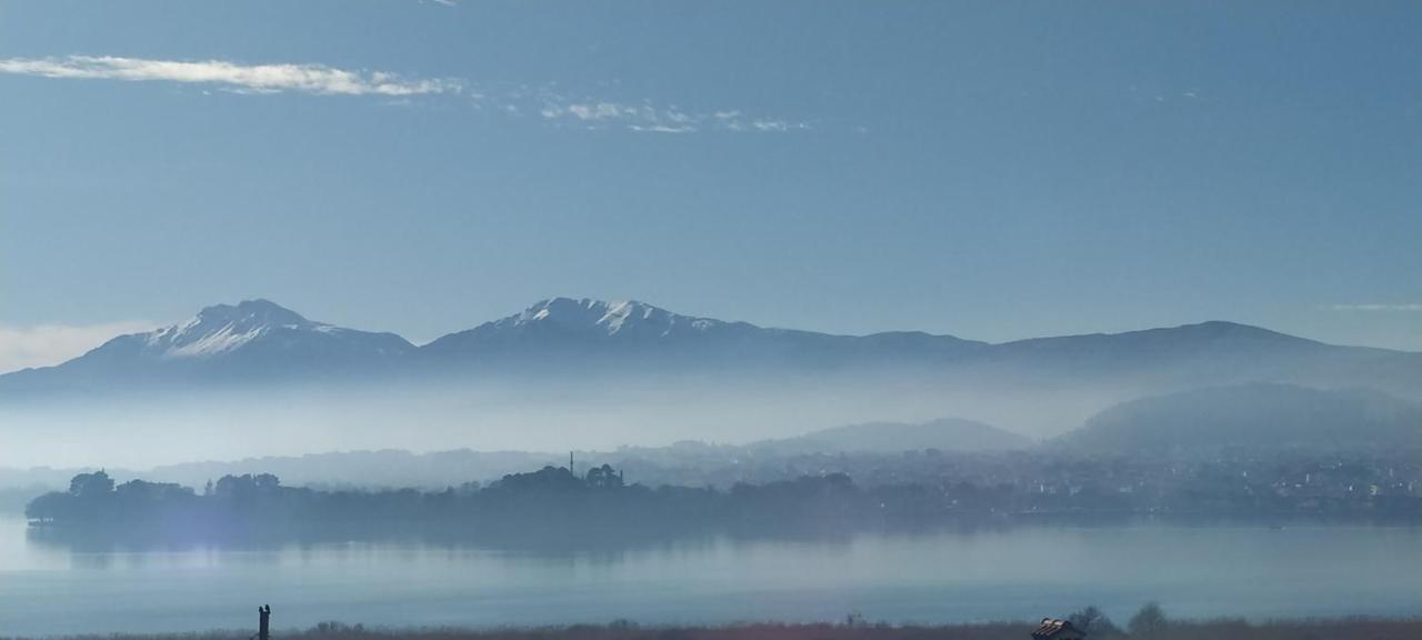 יואנינה Montana Lake View מראה חיצוני תמונה